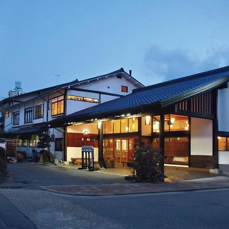 Kamesei Ryokan Chikuma Екстериор снимка