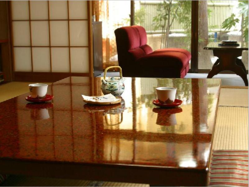 Kamesei Ryokan Chikuma Екстериор снимка