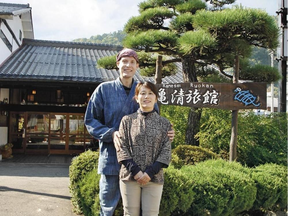 Kamesei Ryokan Chikuma Екстериор снимка